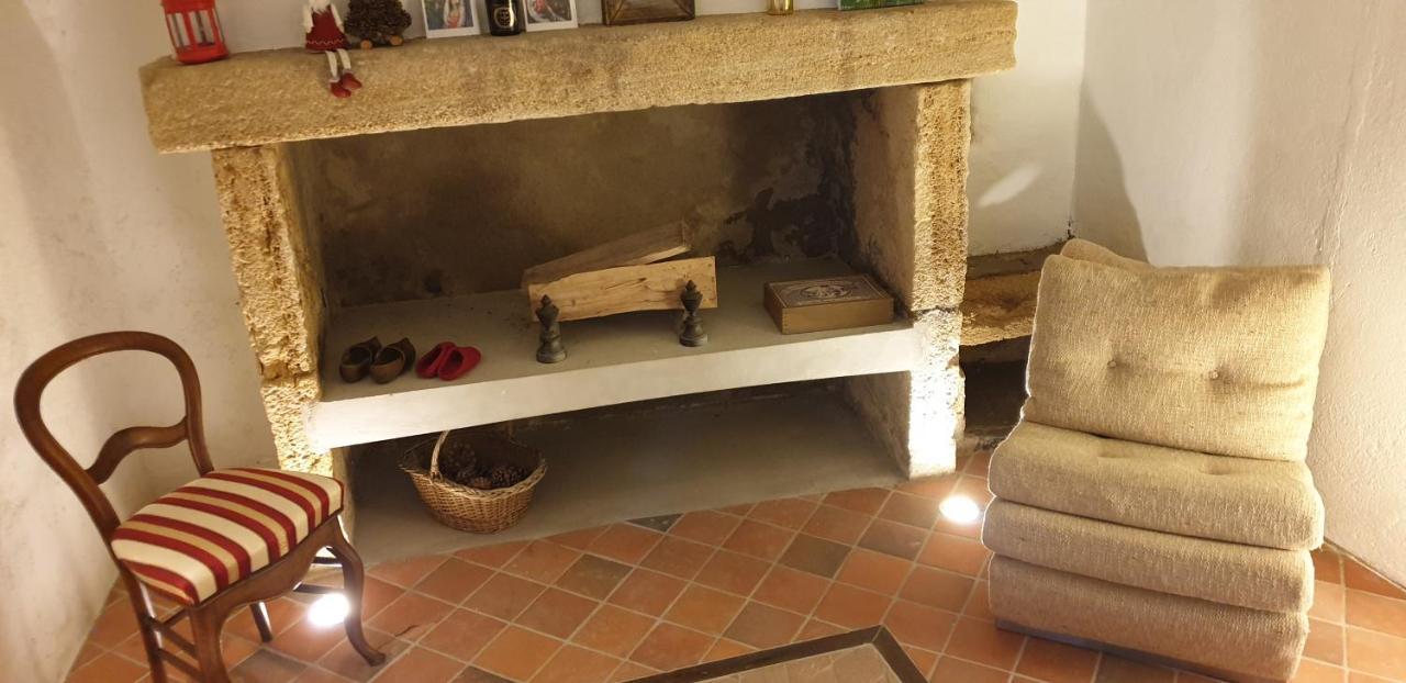 La Voute Noble Appartement Saint-Saturnin  Buitenkant foto