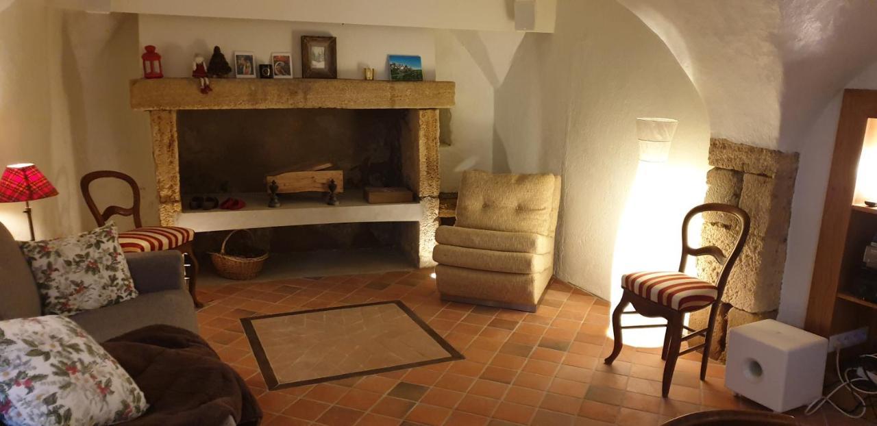 La Voute Noble Appartement Saint-Saturnin  Buitenkant foto